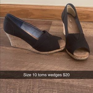 Toms wedges